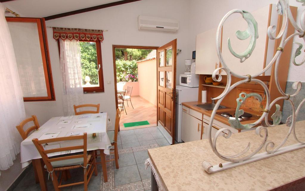 Apartments Villa Lucu Rovinj Extérieur photo