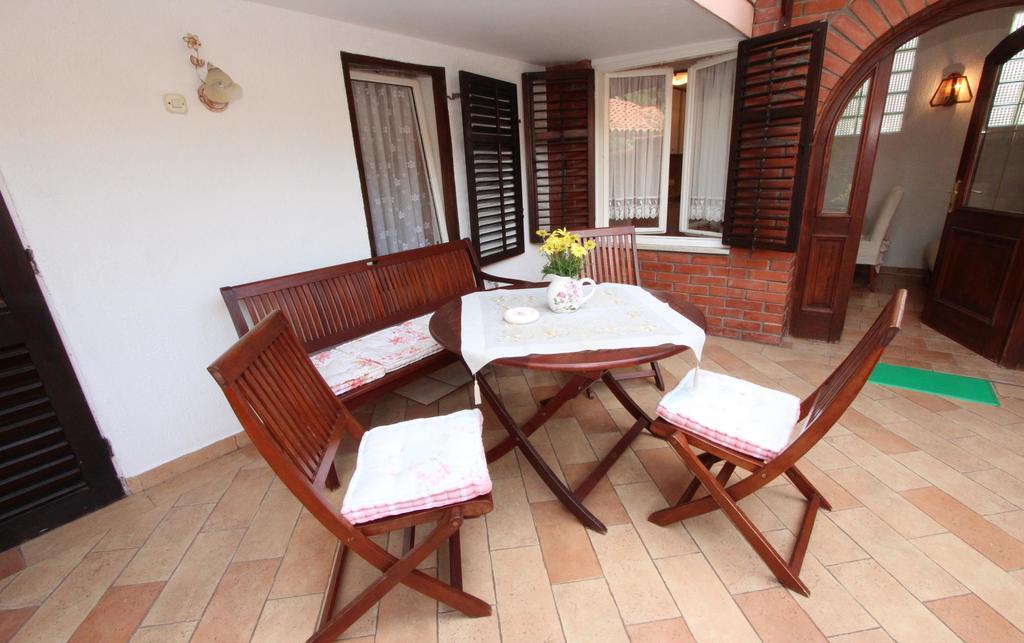 Apartments Villa Lucu Rovinj Extérieur photo