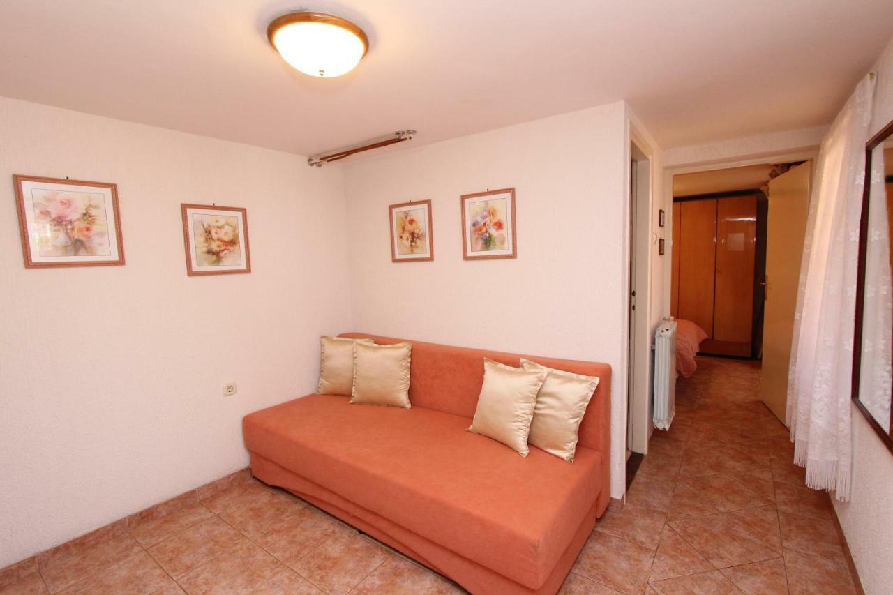 Apartments Villa Lucu Rovinj Extérieur photo