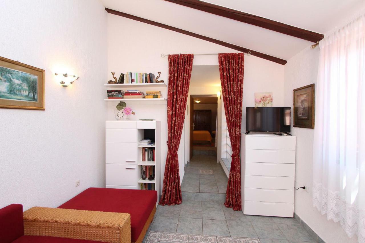 Apartments Villa Lucu Rovinj Extérieur photo