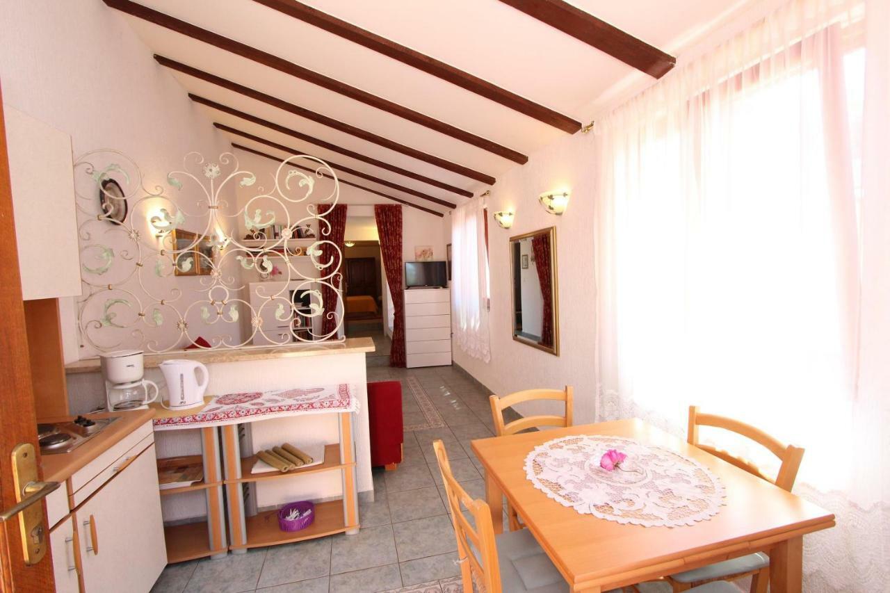 Apartments Villa Lucu Rovinj Extérieur photo